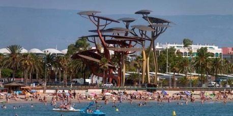 Los vascos somos fieles a la Costa Dorada - Playa de la Pineda